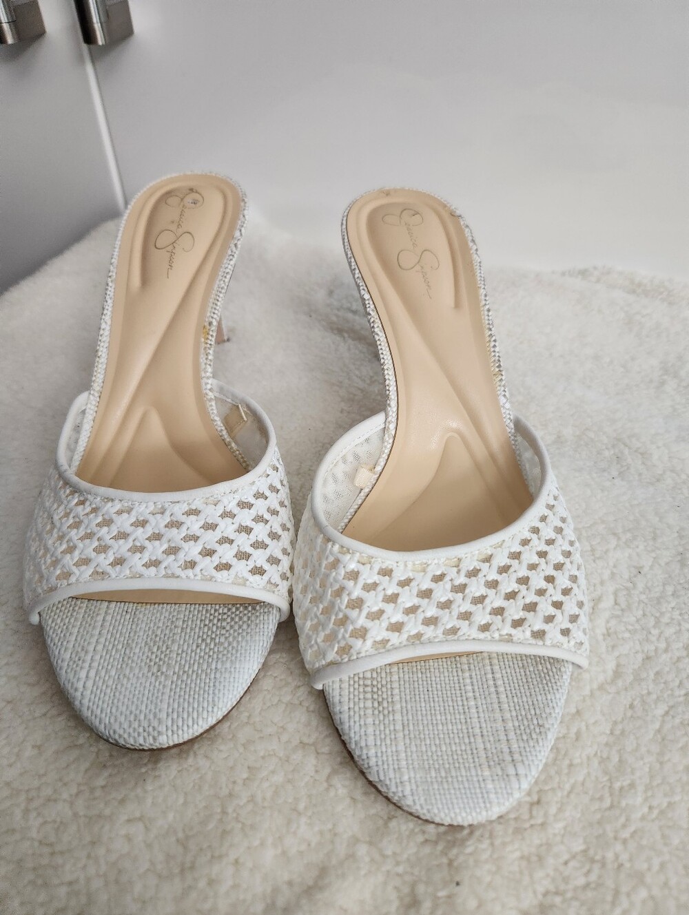 White Open-Toe Woven Slide Heels - Women's Fashion Sandals
